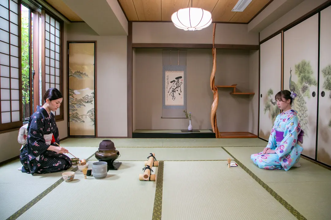 Kimono tea ceremony in Asakusa